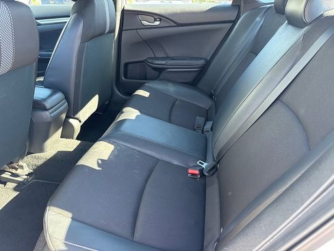 Used 2020 Honda Civic Sport image 9