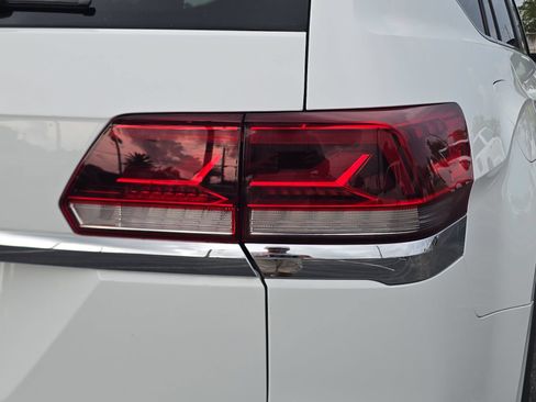 Used 2021 Volkswagen Atlas SE FWD image 8