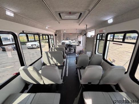 Used 2019 Ford E-450 and Econoline 450 Super Duty w/ Shuttle Bus Prep Package RWD image 28