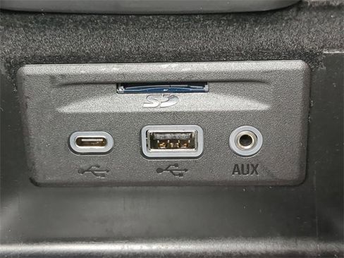 Used 2023 Chevrolet Corvette Stingray Convertible w/ 1LT image 21