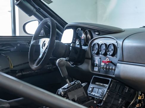 Used 2002 Porsche Boxster S image 20