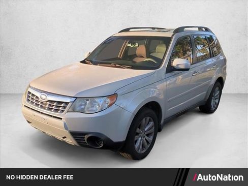 Used 2013 Subaru Forester 2.5X Premium AWD/4WD image 1