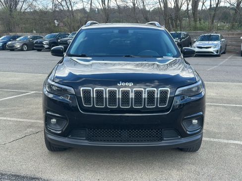 Used 2019 Jeep Cherokee Latitude Plus image 2