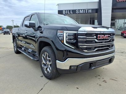 New 2026 GMC Sierra 1500 SLT w/ SLT Premium Package