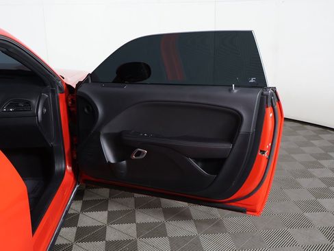 Used 2022 Dodge Challenger GT image 16