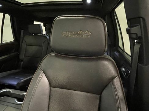 Used 2024 Chevrolet Tahoe High Country image 30