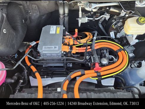 New 2024 Mercedes-Benz eSprinter 170 Cargo image 30