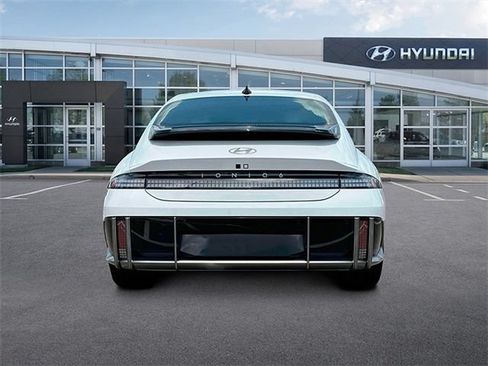 New 2024 Hyundai Ioniq 6 SEL AWD/4WD image 14