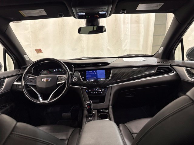 Used 2023 Cadillac XT6 Premium Luxury AWD/4WD image 15