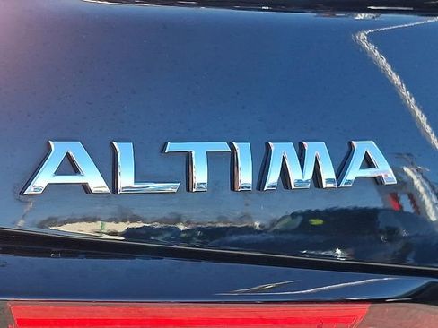 Used 2022 Nissan Altima 2.5 SV w/ SV Premium Package image 31