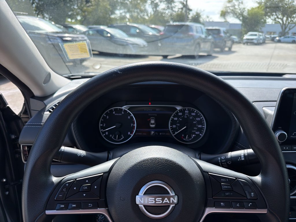 Used 2024 Nissan Sentra SV FWD image 19