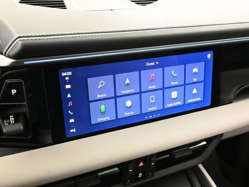 Certified 2025 Porsche Macan 4S Electric image 19