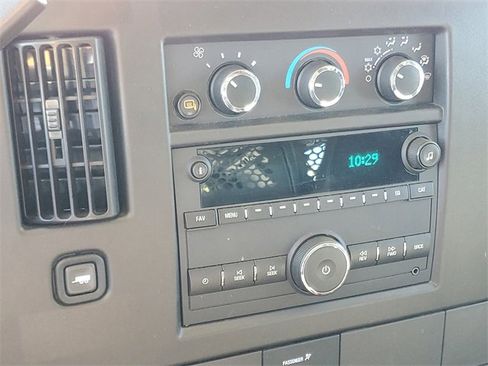 Certified 2024 GMC Savana 2500 w/ Driver Convenience Package image 21