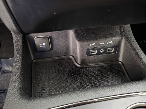 Used 2020 Dodge Durango R/T w/ Technology Group image 28