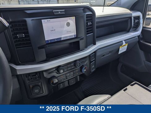 New 2025 Ford F350 XL w/ XL Chrome Package AWD/4WD image 21