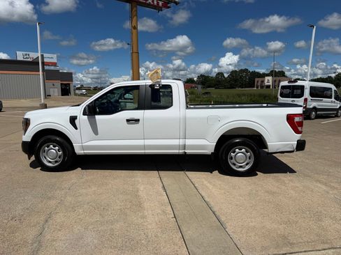 Certified 2023 Ford F150 XL RWD image 8