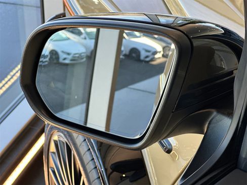 New 2025 Mercedes-Benz G 63 AMG 4MATIC image 9