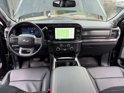 Used 2023 Ford F350 Lariat w/ Tow Technology Package image 35