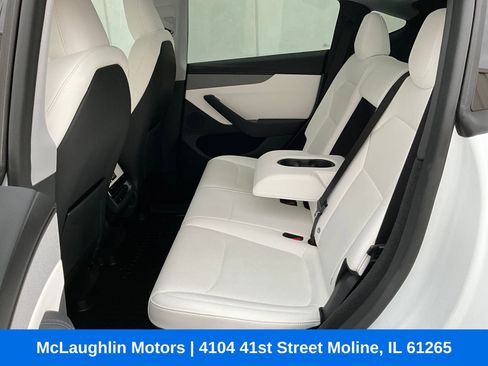 Used 2026 Tesla Model Y Long Range image 11