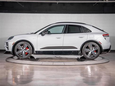 Certified 2024 Porsche Macan Turbo Electric image 2