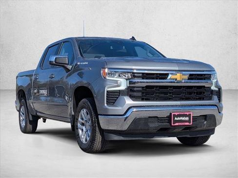 New 2026 Chevrolet Silverado 1500 LT image 3