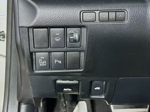 Used 2016 Lexus RC 350 AWD image 10