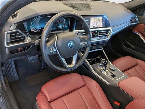 Used 2022 BMW 330e w/ Driving Assistance Package RWD image 10