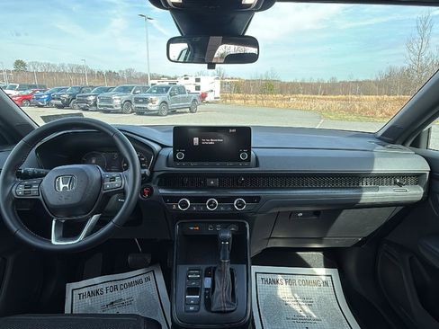 Certified 2025 Honda CR-V Sport image 26