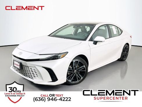 Used 2026 Toyota Camry XSE FWD image 1