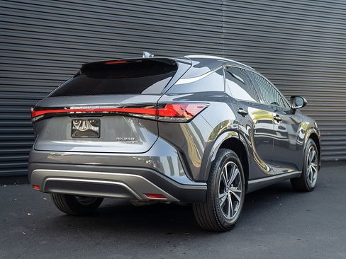 Used 2024 Lexus RX 350 Premium w/ Accessory Package (Z1) AWD/4WD image 29