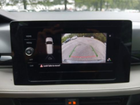 New 2025 Volkswagen Taos S image 19