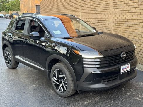 New 2026 Nissan Kicks SV FWD image 22