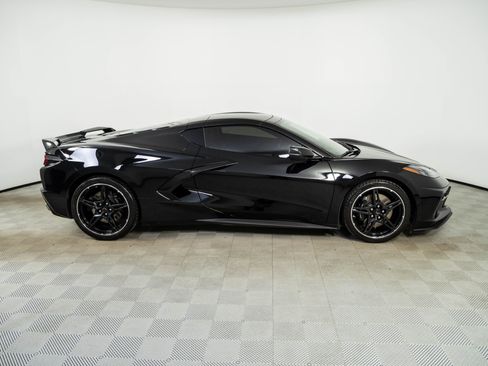 Used 2023 Chevrolet Corvette Stingray Coupe w/ Z51 Performance Package RWD image 20