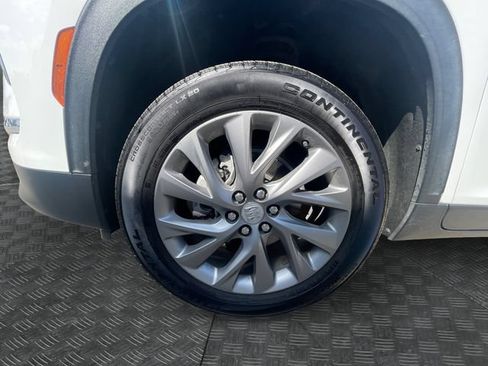 Used 2026 Buick Enclave Preferred AWD/4WD image 13