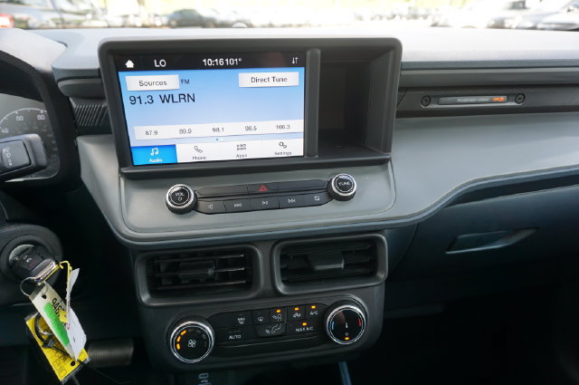 Used 2023 Ford Maverick XL FWD image 4