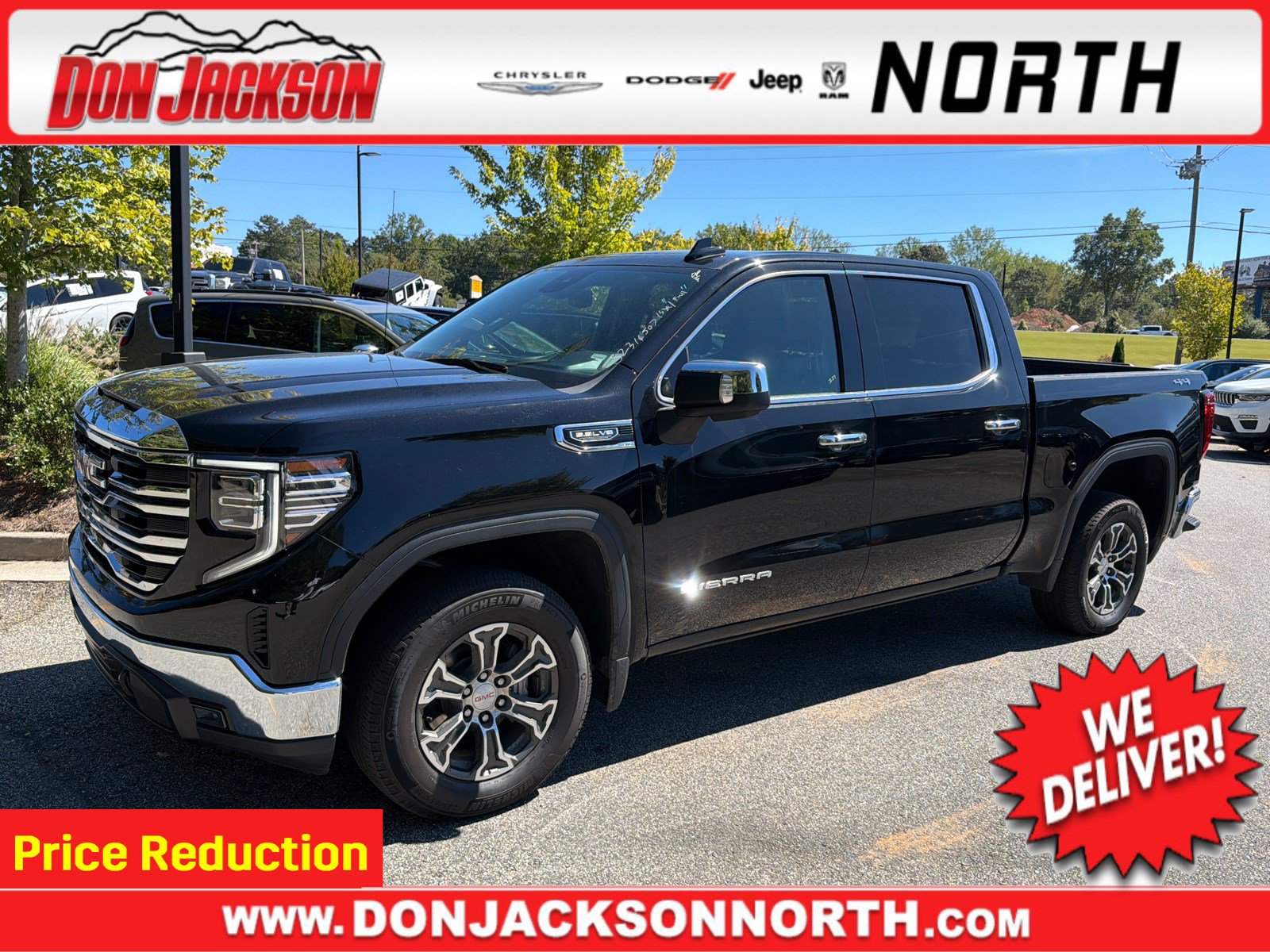 Used 2025 GMC Sierra 1500 SLT AWD/4WD image 1