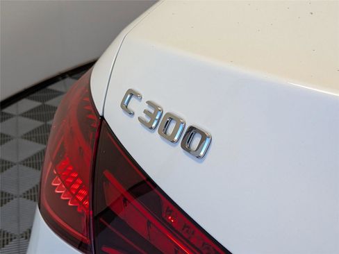 Used 2023 Mercedes-Benz C 300 Sedan image 8
