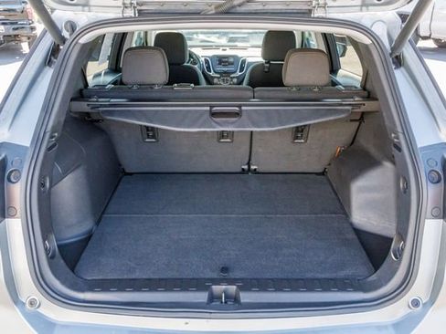 Used 2024 Chevrolet Equinox LT w/ Driver Convenience Package image 14