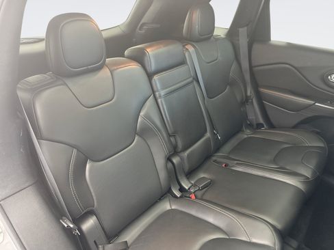 Used 2016 Jeep Cherokee Limited AWD/4WD image 20