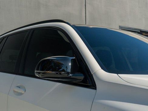 Used 2025 BMW X5 M Competition w/ Executive Package image 30