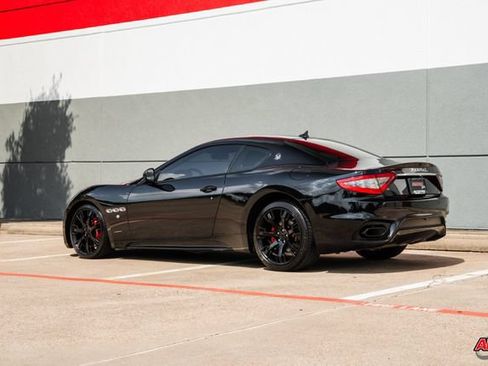 Used 2018 Maserati GranTurismo Sport RWD image 38