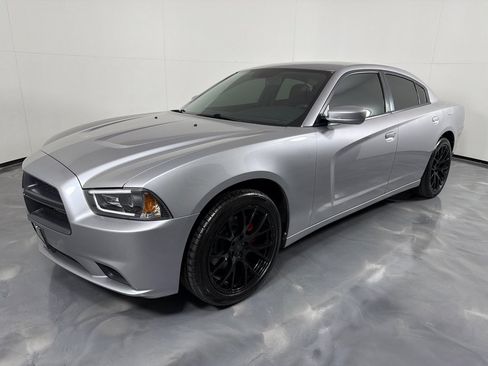 Used 2013 Dodge Charger Police RWD image 9