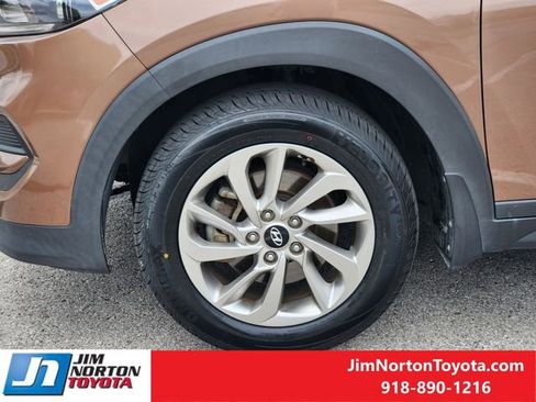 Used 2017 Hyundai Tucson SE FWD image 13