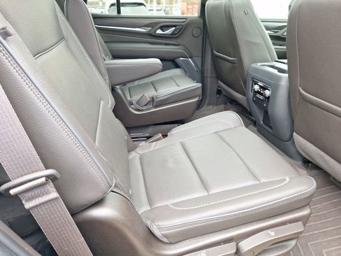 Used 2022 GMC Yukon Denali image 33