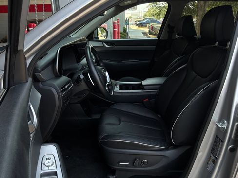 Used 2025 Hyundai Palisade SEL FWD image 10