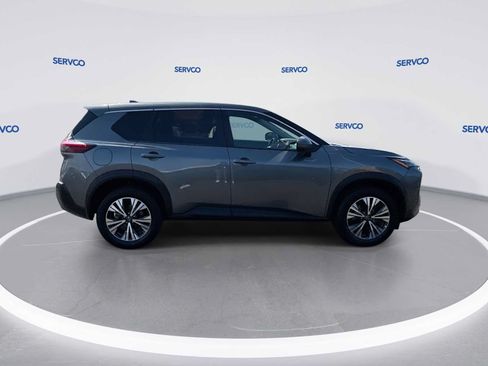 Used 2023 Nissan Rogue SV AWD/4WD image 9