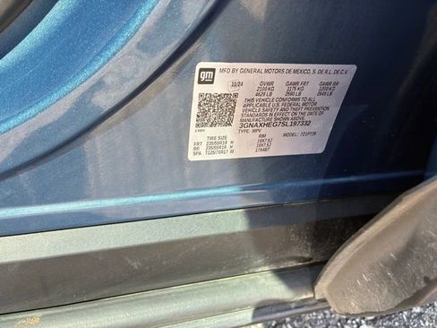 Used 2025 Chevrolet Equinox LT w/ Convenience Package II image 21