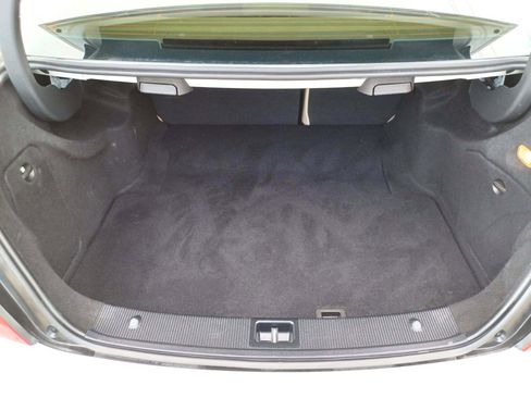 Used 2014 Mercedes-Benz C 250 Sedan image 15