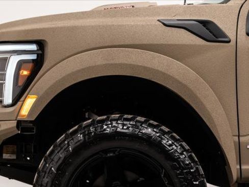 Used 2025 Ford F150 Lariat w/ FX4 Off-Road Package image 13