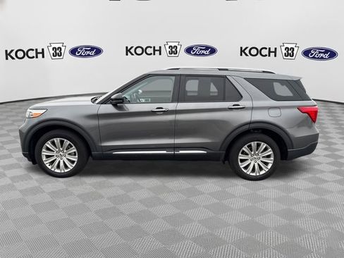 Used 2023 Ford Explorer Limited w/ Limited Technology Package image 4